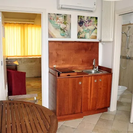 Civico 81 Apartment